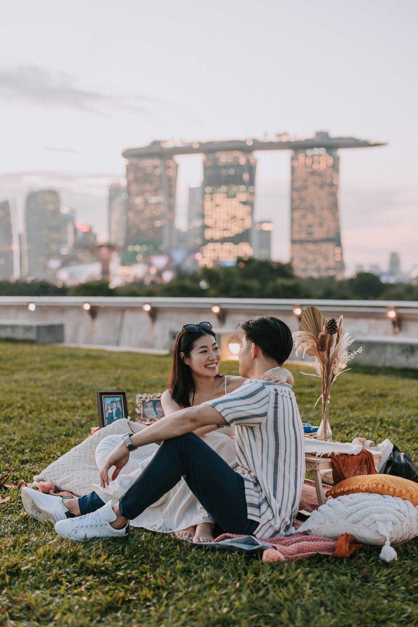 Picnic Proposal with view of Marina Bay Sands