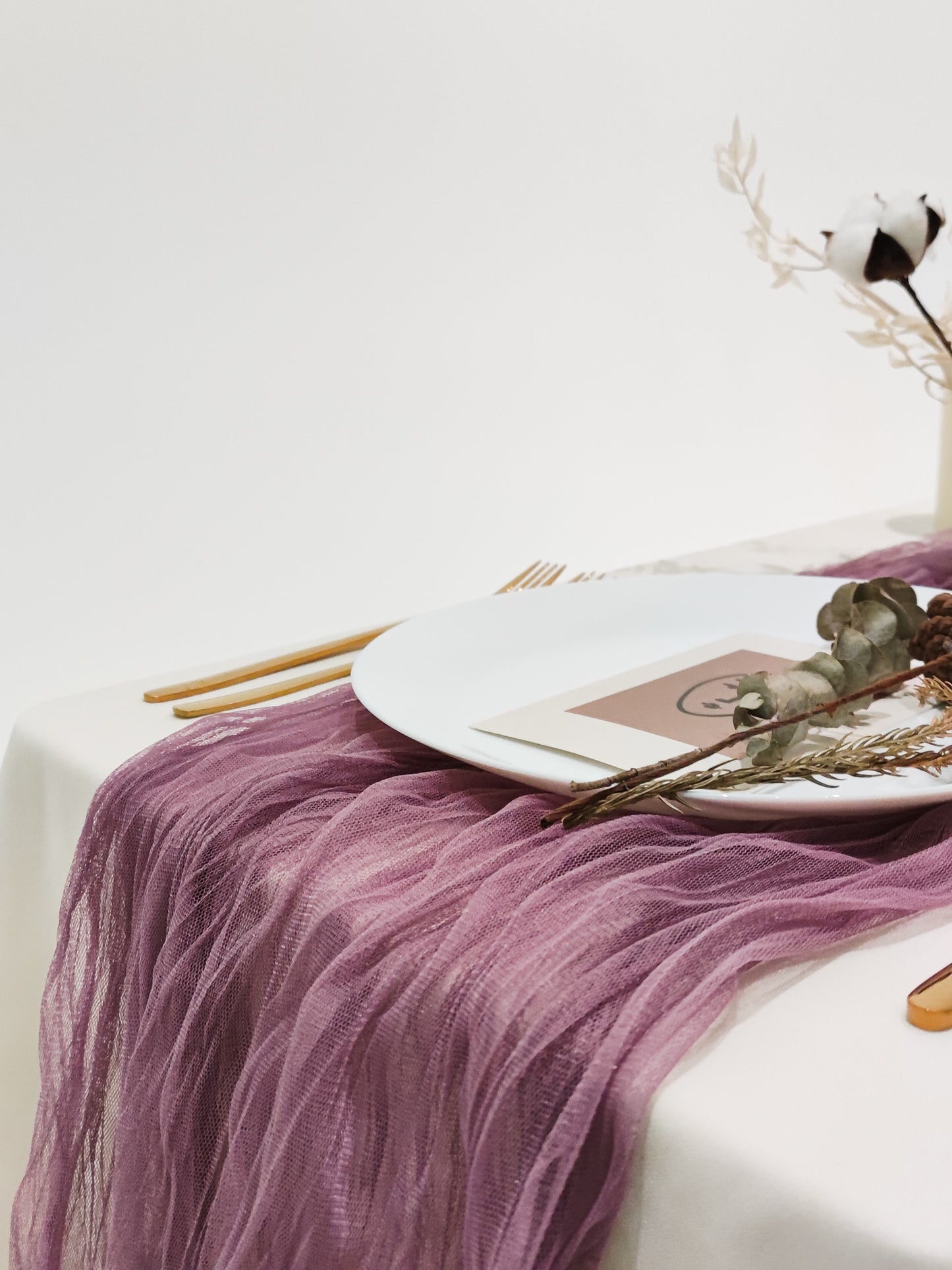 LUXE Sheer Table Runner in Purple