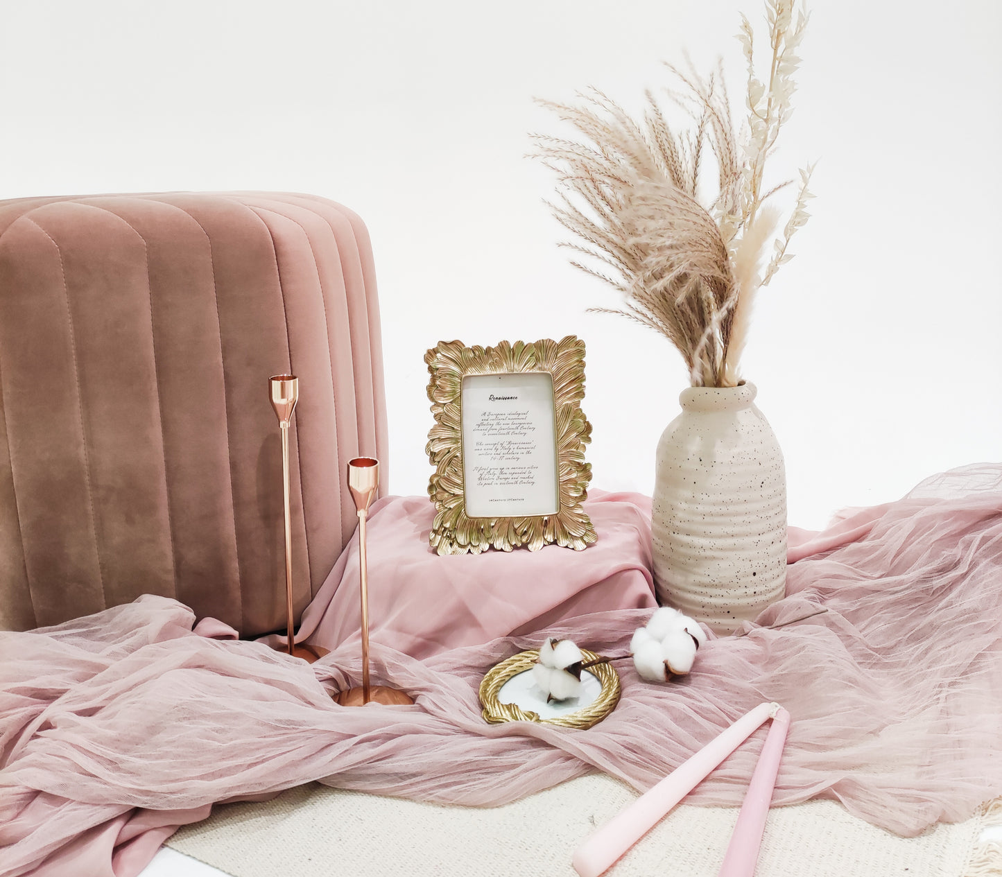 ADDLEY Gold Feather Frame