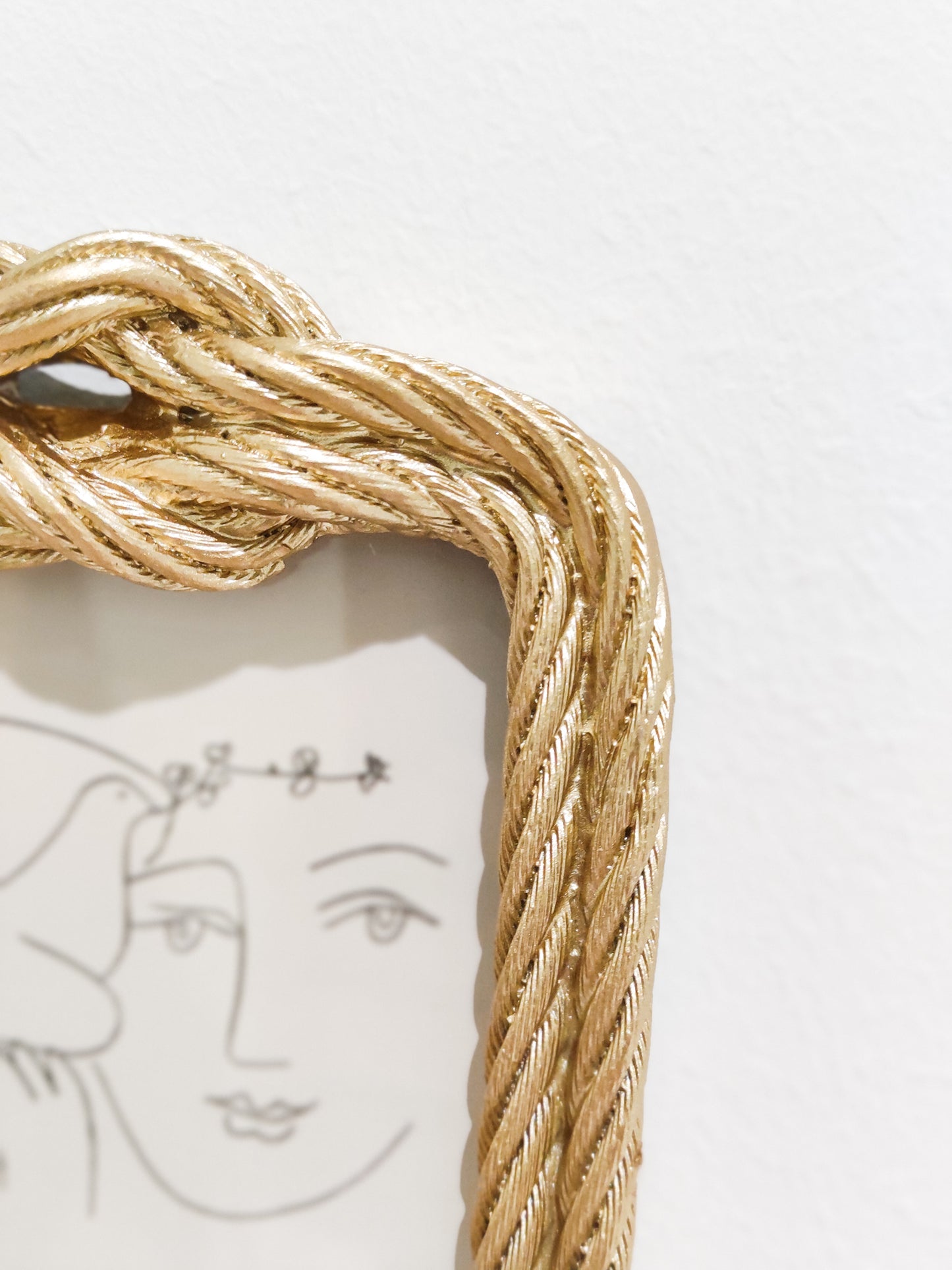 ADDLEY Gold Knot Frame