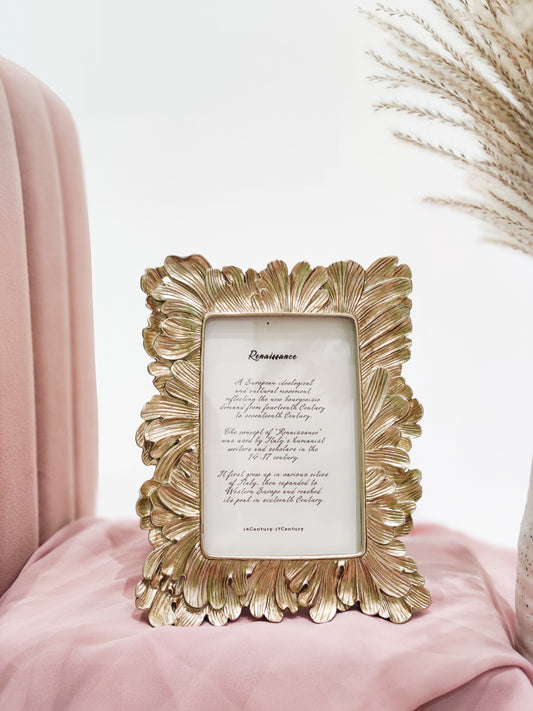 ADDLEY Gold Feather Frame