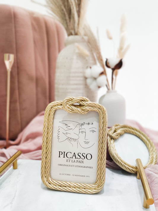 ADDLEY Gold Knot Frame